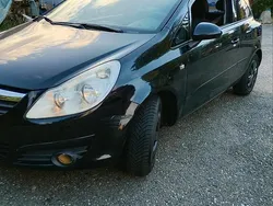 Schwarz Gebraucht 2007 Opel Corsa Kleinwagen | 800 € (Guter Preis)