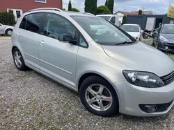 Silber Gebraucht 2011 VW Golf Plus Style Van / Kleinbus | 3.499 € (Superpreis)