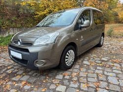Braun Gebraucht 2012 Citroën Berlingo Tendance Van / Kleinbus | 3.790 € (Guter Preis)