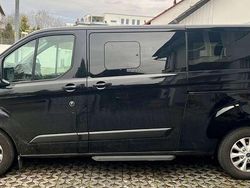 Schwarz Gebraucht 2019 Ford Tourneo Trend Van / Kleinbus | 24.000 € (Superpreis)