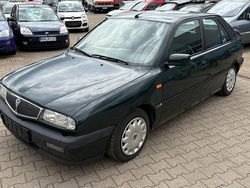 Grün Gebraucht 1996 Lancia Delta Kleinwagen | 450 €