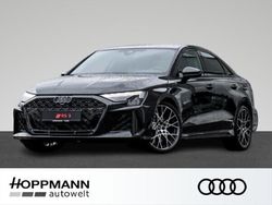 Schwarz (mythosschwarz metallic) Neu 2025 Audi RS3 Comfort Limousine | 76.991 €