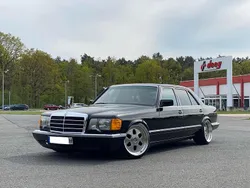 Schwarz Gebraucht 1991 Mercedes 560 Limousine | 29.899 €