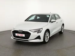Weiß Neu 2025 Audi A3 Comfort Limousine | 31.890 € (Superpreis)