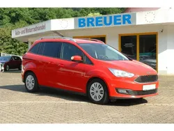 Rot Gebraucht 2017 Ford Grand C-Max Trend Van / Kleinbus | 15.880 € (Etwas zu teuer)