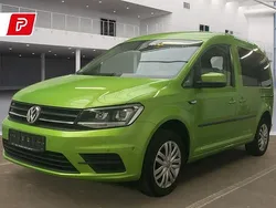 Grün Gebraucht 2019 VW Caddy Van / Kleinbus | 13.990 € (Guter Preis)