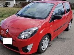 Rot Gebraucht 2010 Renault Twingo Authentique Kleinwagen | 2.100 € (Fairer Preis)