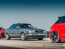 Grau Gebraucht 1992 Audi 80 Limousine | 23.000 €