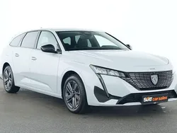 Weiß Gebraucht 2024 Peugeot 308 Allure Kombi | 25.440 € (Superpreis)