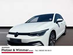 Weiss Gebraucht 2023 VW Golf VIII Move Limousine | 22.990 € (Fairer Preis)