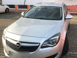 Silber Gebraucht 2015 Opel Insignia Business Kombi | 1.950 € (Fairer Preis)