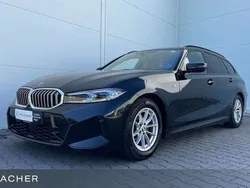 Saphirschwarz Gebraucht 2024 BMW 320 Shadowline Kombi | 38.849 € (Fairer Preis)