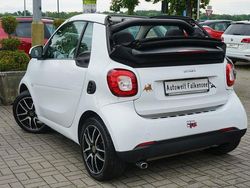 Weiß Gebraucht 2017 Smart ForTwo Cabrio Passion Cabrio | 12.400 € (Guter Preis)
