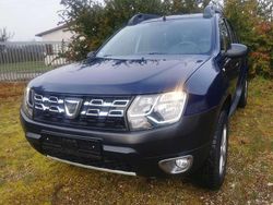 Blau marine Gebraucht 2015 Dacia Duster Ice SUV | 7.900 €