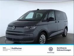 Grau Gebraucht 2024 VW Multivan Van / Kleinbus | 53.790 € (Fairer Preis)