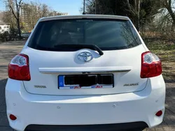Weiß Gebraucht 2011 Toyota Auris | 6.299 € (Fairer Preis)