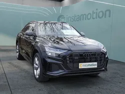 Schwarz Gebraucht 2024 Audi Q8 Competition SUV | 109.890 €