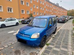 Blau Gebraucht 2006 Citroën Berlingo Van / Kleinbus | 950 € (Fairer Preis)