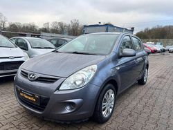 Grau Gebraucht 2009 Hyundai i20 Comfort Limousine | 3.290 € (Fairer Preis)