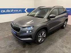 Grau Gebraucht 2023 Skoda Karoq Style SUV | 32.999 € (Fairer Preis)