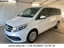 Weiß Gebraucht 2020 Mercedes V220 Van / Kleinbus | 33.950 € (Superpreis)