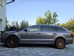 Beige Gebraucht 2013 Skoda Superb Kombi | 11.000 € (Fairer Preis)