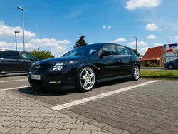 Gebraucht 2003 Opel Signum Kombi | 6.499 €