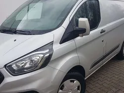 Silber Gebraucht 2021 Ford Transit Custom Trend Van | 15.900 €