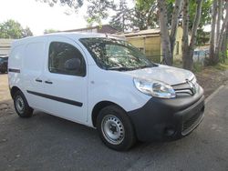 Weiß Gebraucht 2019 Renault Kangoo Rapid Extra Van / Kleinbus | 10.700 € (Fairer Preis)