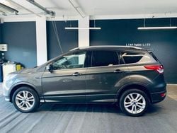 Grau Gebraucht 2015 Ford Kuga Individual SUV | 10.799 € (Guter Preis)