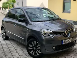 Grau Gebraucht 2022 Renault Twingo Techno Kleinwagen | 13.999 € (Fairer Preis)