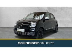 Blackpearlschwarz Gebraucht 2024 Renault Twingo Urban Night Kleinwagen | 15.990 € (Etwas zu teuer)