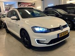 Weiß Gebraucht 2015 VW Golf VII GTE Limousine | 9.750 € (Superpreis)