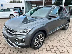Grau Neu 2025 VW T-Roc Style SUV | 32.990 € (Superpreis)