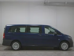 Stahlblau Gebraucht 2021 Mercedes Vito Van / Kleinbus | 28.980 € (Superpreis)