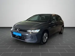 Delfingrau metallic (metallic) Gebraucht 2024 VW Golf VIII Life Limousine | 24.600 € (Guter Preis)