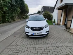 Weiß Gebraucht 2018 Opel Mokka X Selection SUV | 11.499 € (Fairer Preis)