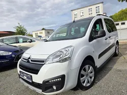 Weiß Gebraucht 2018 Citroën Berlingo Van / Kleinbus | 6.500 € (Guter Preis)