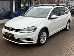 Weiß Gebraucht 2017 VW Golf VII Comfortline Kombi | 9.890 € (Guter Preis)