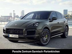 Grau Gebraucht 2022 Porsche Cayenne Platinum Edition SUV | 72.790 € (Fairer Preis)