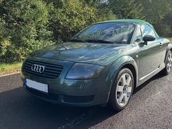 Grün Gebraucht 1999 Audi TT Roadster Cabrio | 2.400 € (Guter Preis)