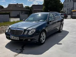 Grau Gebraucht 2008 Mercedes E220 Kombi | 2.999 € (Fairer Preis)