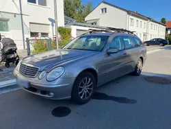 Grau Gebraucht 2003 Mercedes E220 Classic Kombi | 3.500 € (Teuer)