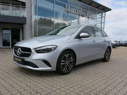 Silber Neu 2024 Mercedes B180 Advanced Van / Kleinbus | 34.900 €