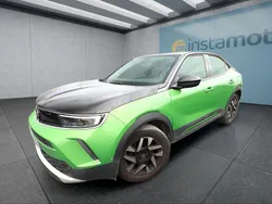 Grün Gebraucht 2021 Opel Mokka SUV | 15.599 € (Fairer Preis)
