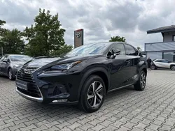 Graphite black Gebraucht 2020 Lexus NX300h E-FOUR SUV | 37.490 € (Teuer)