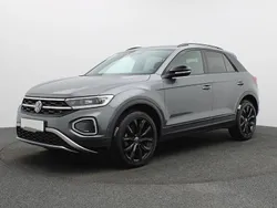 Grau Gebraucht 2023 VW T-Roc Style SUV | 31.789 € (Etwas zu teuer)
