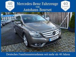 Monolithgrau Gebraucht 2012 Mercedes B200 Van / Kleinbus | 14.900 € (Fairer Preis)