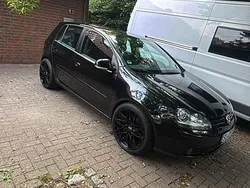 Schwarz Gebraucht 2004 VW Golf IV Sportline Kleinwagen | 2.999 € (Guter Preis)