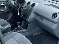 Braun Gebraucht 2012 VW Caddy Van / Kleinbus | 7.000 € (Teuer)